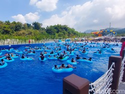 Wahoo Waterworld, Wisata Baru Favorit di Bandung Barat Jadi Serbuan Wisatawan