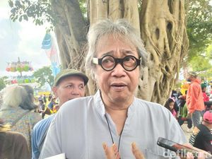 Butet Kartaredjasa: Mengaku Diintimidasi, Kini Diadukan ke Polisi Butet Kartaredjasa: Mengaku Diintimidasi, Kini Diadukan ke Polisi
