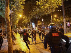 Kerusuhan di Prancis, Rumah Walikota Ditabrak dan Dibakar Massa