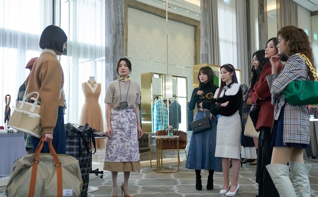 Park Gyu Young dibenci oleh para influencer dalam series Celebrity/Foto: soompi.com Park Gyu Young dibenci oleh para influencer dalam series Celebrity