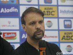 Hasil Imbang di Bandung Puaskan Mauricio Souza