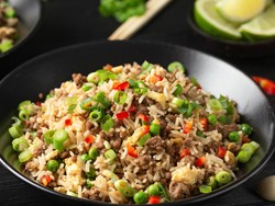 Resep Nasi Goreng Daging Bumbu Bawang, Gurih Harum dan Mantap