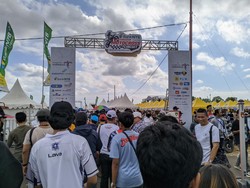 Final Race 2, Ribuan Penonton Padati Sirkuit MXGP Selaparang