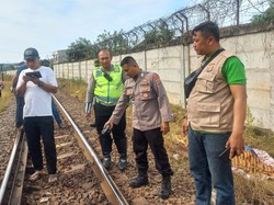 Lansia Tewas Tabrakkan Diri Usai Bertanya Jam Keberangkatan KA di Lampung