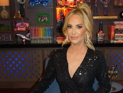 Artis Ini Ngaku Biseksual, Pacaran Diam-diam dengan Wanita