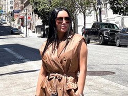 Hobi Traveling, Uci Flowdea Tak Pusingkan Bujet Bisa Setahun 4 Kali ke Amerika