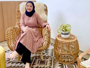 Influencer Dini Ayu Augustini Rambah Jadi Host Live Brand Besar