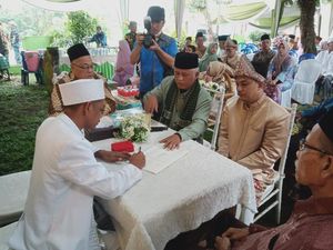Mempelai Wanita yang Meninggal 5 Menit Usai Akad Dirawat di RS Saat Ijab Kabul Mempelai Wanita yang Meninggal 5 Menit Usai Akad Dirawat di RS Saat Ijab Kabul