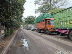Kendaraan Masuk Ketapang Antre 7 Jam Imbas Puncak Arus Balik Idul Adha