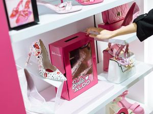 Euforia Barbie, Aldo Rilis Koleksi Sepatu dan Aksesori Serba Pink