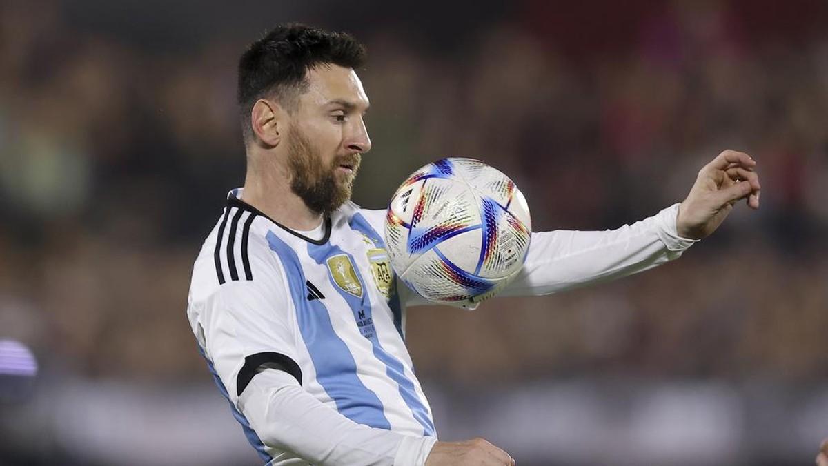 Lionel Messi sudah didekati Inter Miami sejak 3,5 tahun lalu (AP/Nicolas Aguilera)