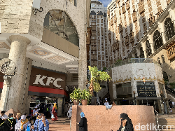 Pilihan Lokasi Santai, Makan dan Hiburan Selangkah dari Masjidil Haram