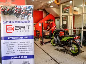 Melihat Bengkel Konversi Motor Listrik di Bandung Melihat Bengkel Konversi Motor Listrik di Bandung