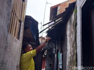 Pemuda di Malang Dimassa gegara Masuk ke Rumah Teman Ceweknya Lewat Atap