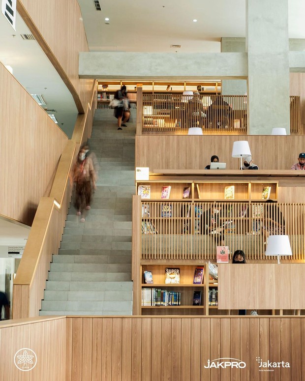 Perpustakaan Taman Ismail Marzuki/foto:instagram/tim.cikini Perpustakaan Taman Ismail Marzuki.