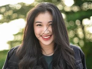 10 Foto Shani JKT48 yang Umumkan Kelulusan Sebagai Member dan Kapten