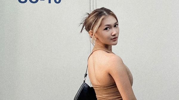 6 Gaya Sugesta Handayani yang Tampil Pede dengan Body Goals