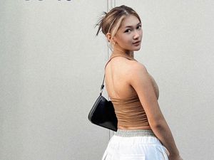 6 Gaya Sugesta Handayani yang Tampil Pede dengan Body Goals 6 Gaya Sugesta Handayani yang Tampil Pede dengan Body Goals