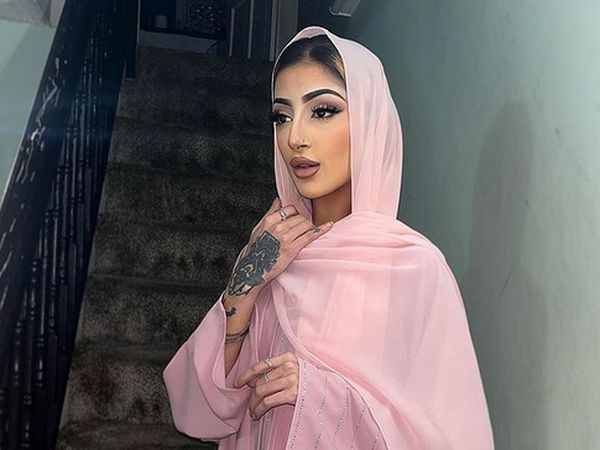8 Foto Influencer Muslim yang Digoda Amir Khan, Diminta Kirim Foto Nakal