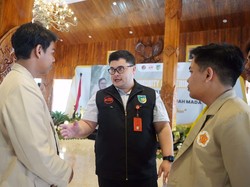 Bupati Kediri Minta Mahasiswa KKN UGM Punya Program bagi Warga Miskin