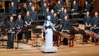 Canggih! Aksi Robot Android Pimpin Pertunjukan Orkestra di Seoul