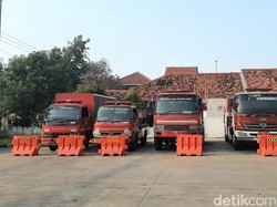 Dorongan Agar Damkar Karawang Menjadi Dinas Mandiri