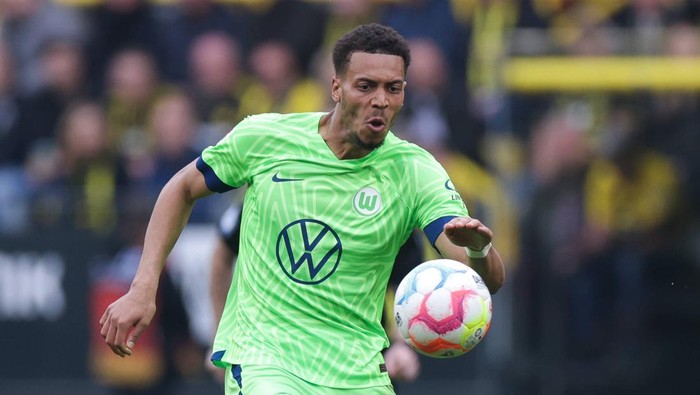 07.05.2023, Fussball, Saison 2022/2023, 1. Bundesliga, 31. Spieltag, Borussia Dortmund - VfL Wolfsburg, Felix Nmecha VfL Wolfsburg, Dortmund Signal Iduna Park NRW Deutschland xRHR-FOTO/DEx *** 07 05 2023, Football, Season 2022 2023, 1 Bundesliga, 31 Matchday, Borussia Dortmund VfL Wolfsburg, Felix Nmecha VfL Wolfsburg , Dortmund Signal Iduna Park NRW Germany xRHR PHOTO DEx Copyright: DennisxEwert/RHR-FOTOx RHR-FOTO/DENo Use Switzerland. No Use Germany. No Use Japan. No Use Austria