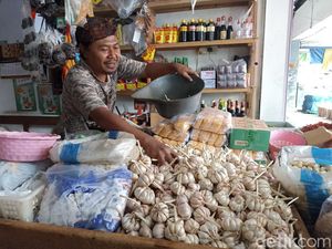 Duh! Awal Oktober Harga Beras-Bawang Putih Kompak Naik