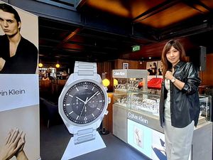 Industri Jam Tangan Mewah Ini Keluaran CK