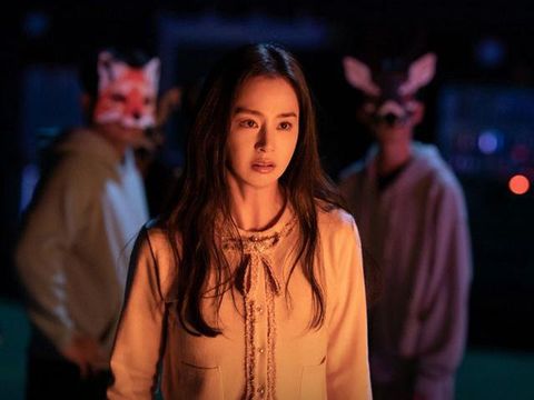 Kim Tae Hee di Lies Hidden in My Garden