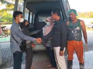 Perempuan Magetan Yakini Mayat dalam Karpet di Ngawi Suaminya yang Hilang Perempuan Magetan Yakini Mayat dalam Karpet di Ngawi Suaminya yang Hilang
