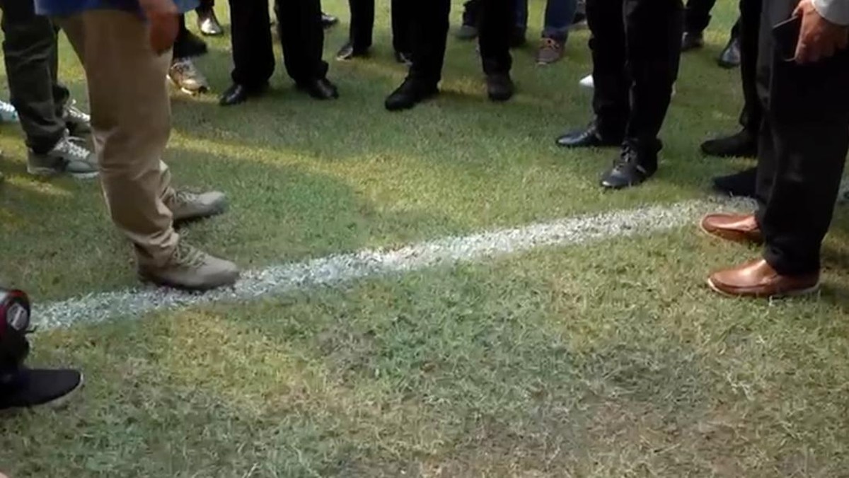 Foto: Rumput di JIS yang bakal diganti. (Dok. Tim Erick Thohir)