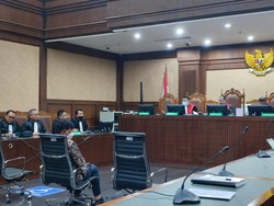 Johnny G Plate Minta Dibebaskan dari Kasus Korupsi BTS Kominfo