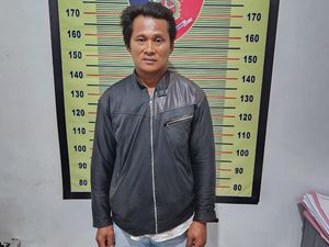 Ditangkap! Ini Tampang Pria yang Jotosi Anggota DPRD Lutra hingga Pingsan Ditangkap! Ini Tampang Pria yang Jotosi Anggota DPRD Lutra hingga Pingsan