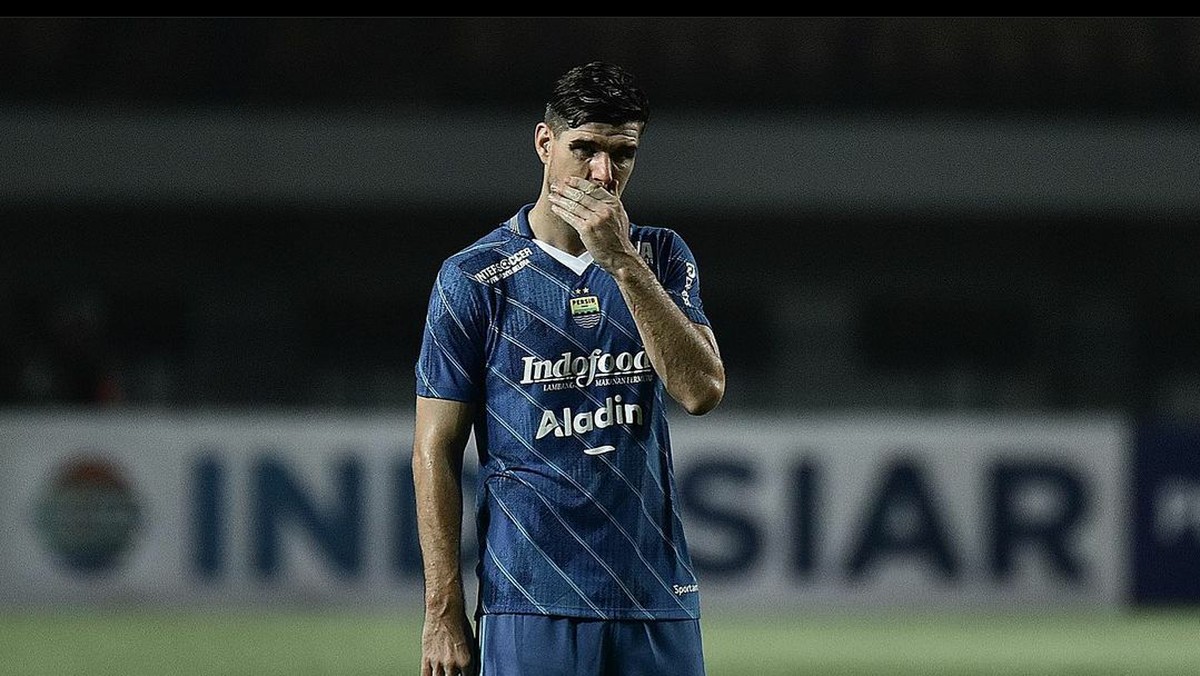 Nick Kuipers memprediksi pertandingan ketat antara Persib Bandung dengan PSIS Semarang. (Foto: Tangkapan layar IG Nick Kuipers)