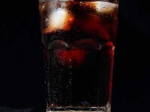 Menyoal Klorat, Kandungan Kimia Penyebab Coca-Cola di Eropa Disetop Sementara Menyoal Klorat, Kandungan Kimia Penyebab Coca-Cola di Eropa Disetop Sementara