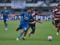 Alami Cedera, Tyronne del Pino Bakal Absen Saat Persib Dijamu Arema