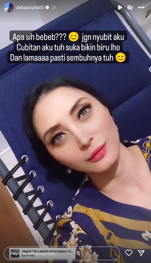 Unggahan Instagram Stories Della Puspita