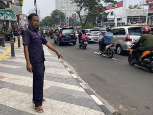 Pemotor yang Meninggal Sempat Kejang Sebelum Tabrak Trotoar Margonda