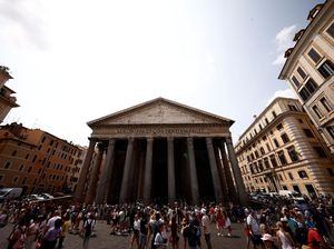 Wisata ke Pantheon Roma Tak Lagi Gratis Wisata ke Pantheon Roma Tak Lagi Gratis