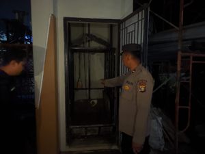 Tragedi Lift Anjlok Tewaskan 7 Pekerja Bangunan di Lampung Tragedi Lift Anjlok Tewaskan 7 Pekerja Bangunan di Lampung