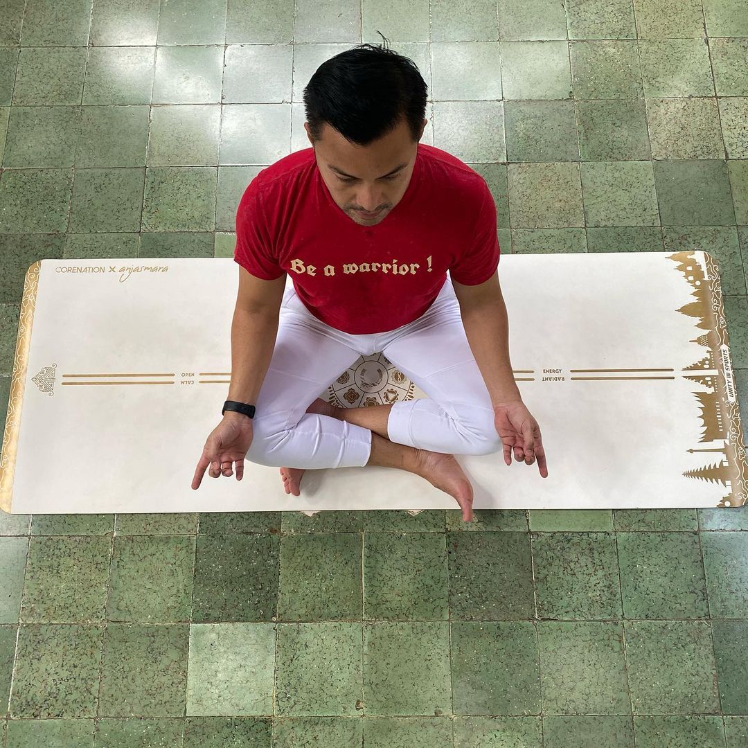 Anjasmara saat yoga