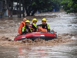 Banjir Landa China, 15 Orang Dilaporkan Tewas