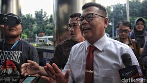Senyum Brigjen Endar yang Kembali Jadi Dirlidik KPK