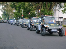 TNI Pakai Mobil Nasional Komodo buat Blusukan ke Medan Ekstrem