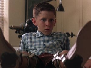 Kisah Bintang Cilik Forrest Gump yang Bahagia Tak Lanjut Jadi Artis Kisah Bintang Cilik Forrest Gump yang Bahagia Tak Lanjut Jadi Artis