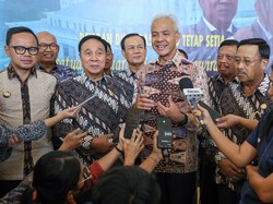 Hadiri HUT Purnawirawan Polri, Ganjar Cerita Bangganya Jadi Anak Polisi