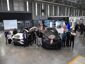 Mercedes-Benz GLC Rakitan Bogor Dijual Rp 1,4 Miliar