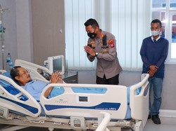 Kapolres Tangerang Jenguk Korban Rekoset, Pastikan Dapat Layanan Medis Terbaik