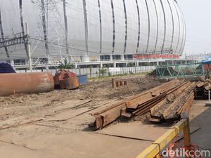 Stasiun KRL JIS Lagi Dibangun, Kemenhub Ungkap Jalurnya